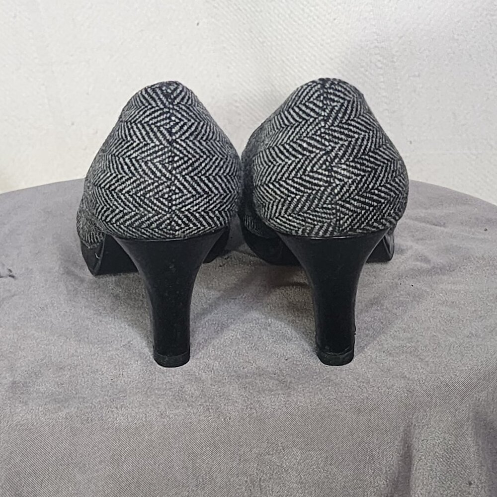 Candie's Grey Black Tweed SeeMe 3" Peep Toe Non Slick Sole Dress Pumps Size 7M - Picture 9 of 16